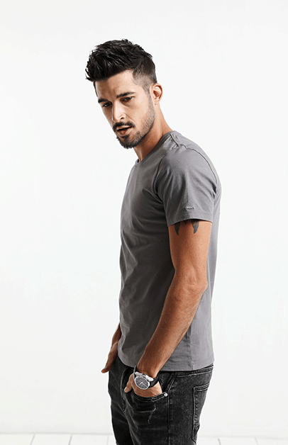 man_slider_1_406x628-1