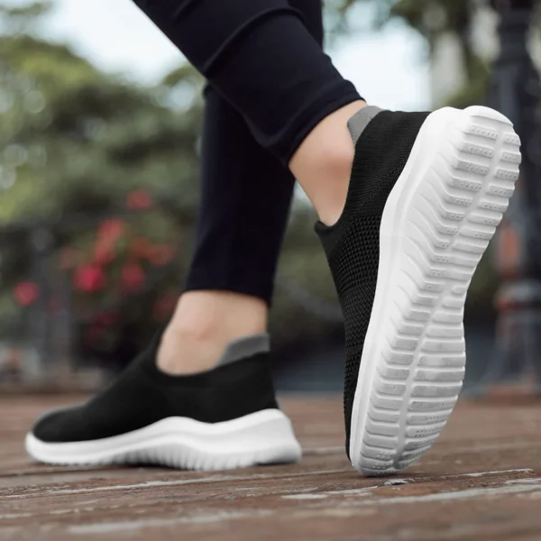 2023 New Comfortable High shoes man and womens classic sneakers Durable White Flat Canvas Shoes size 35-44 - Image 4