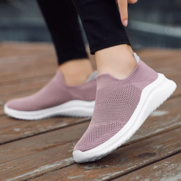 2023 New Comfortable High shoes man and womens classic sneakers Durable White Flat Canvas Shoes size 35-44 - Image 3