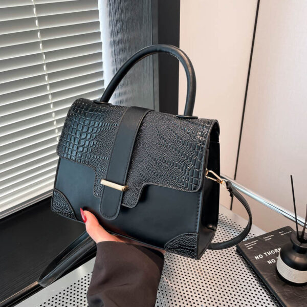 Ladies New Fashion Crossbody Bag - Image 2
