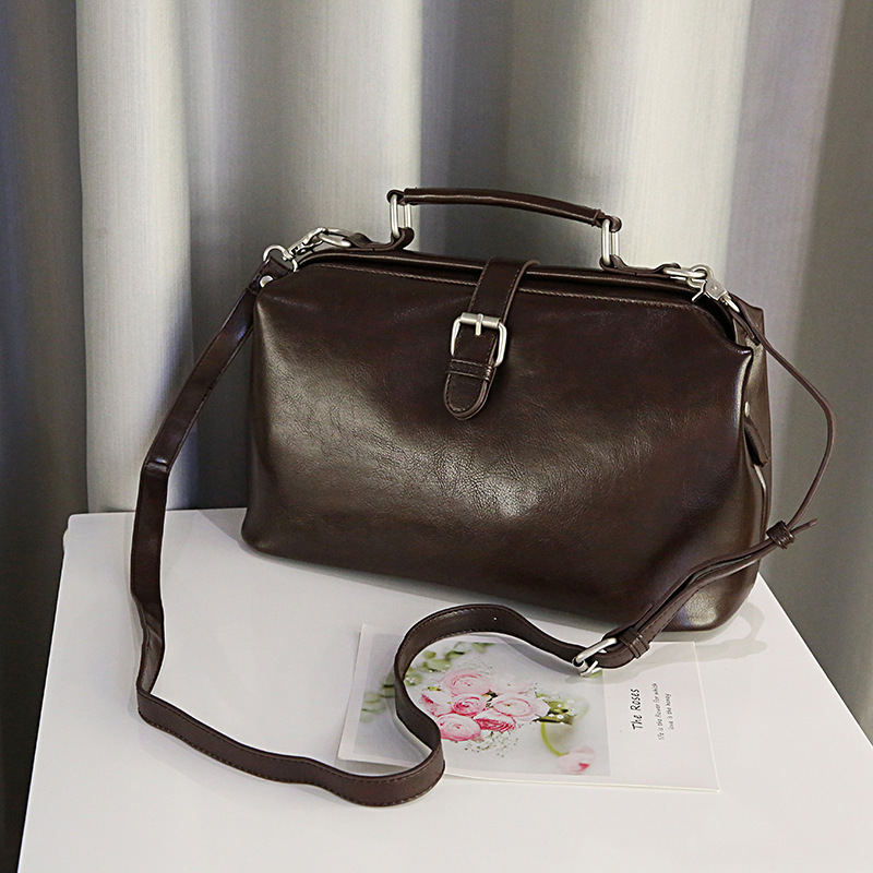 Casual Simple Women’s Shoulder Messenger Bag