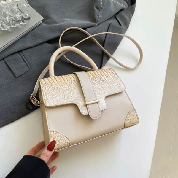 Ladies New Fashion Crossbody Bag - Image 7