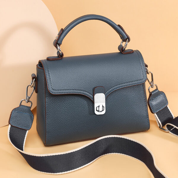 Korean Commuter Women's Portable Cross-body Bag - Image 3