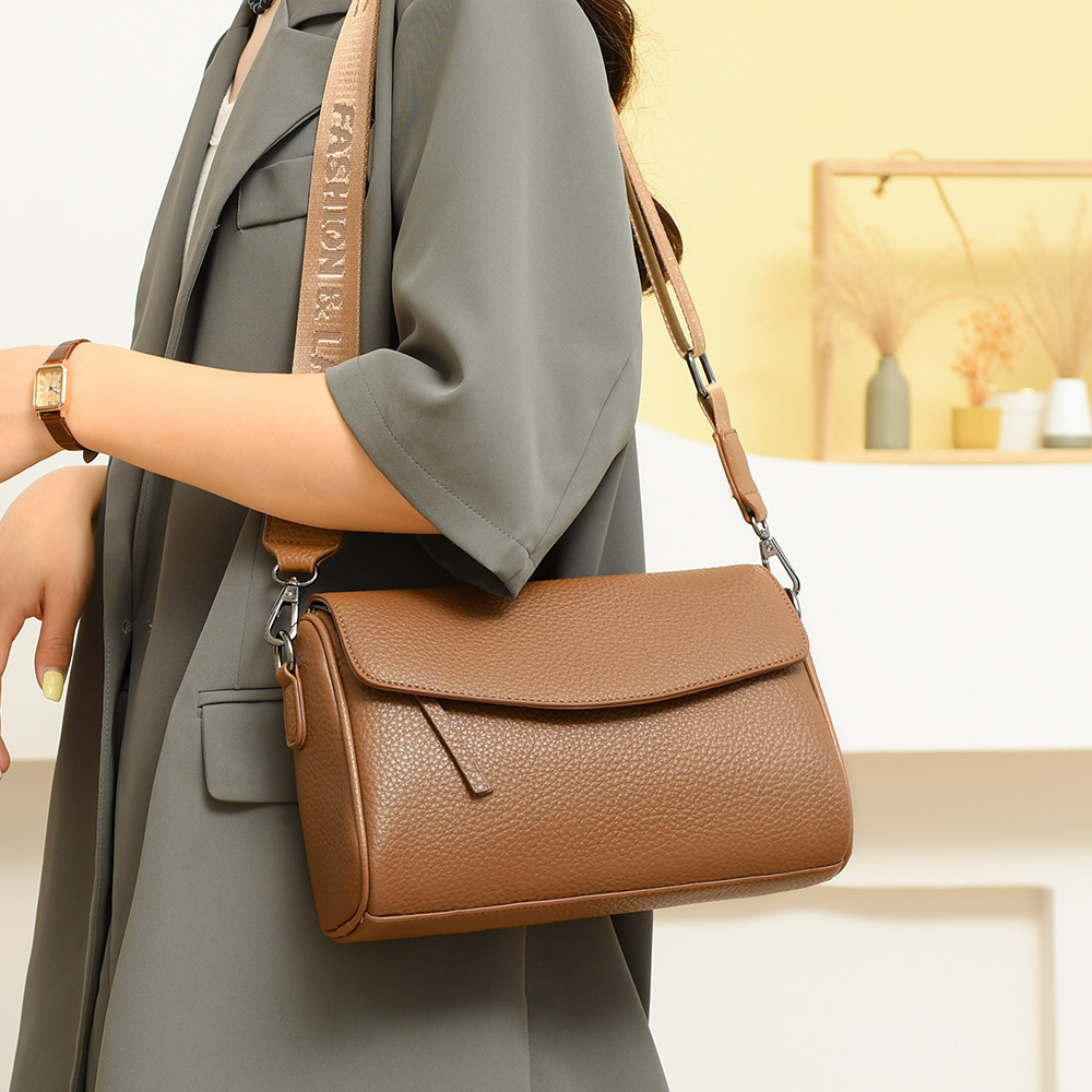 Casual Simple Women’s Shoulder Messenger Bag