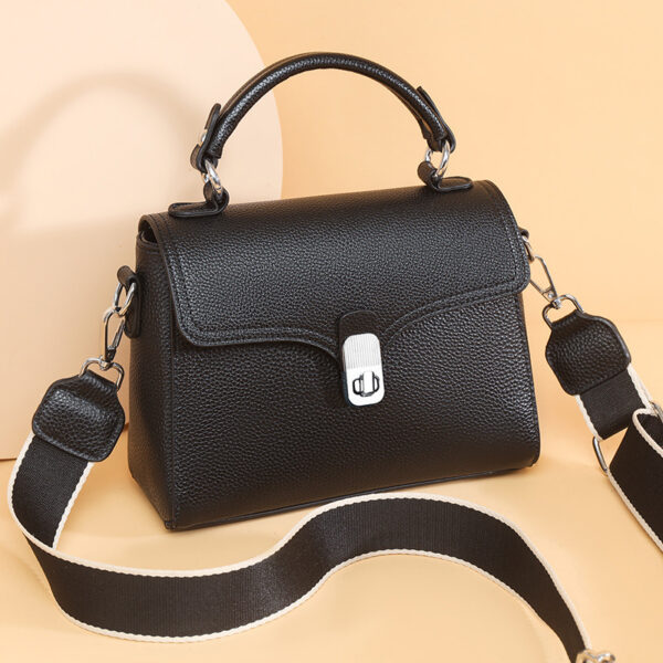 Korean Commuter Women's Portable Cross-body Bag - Image 4